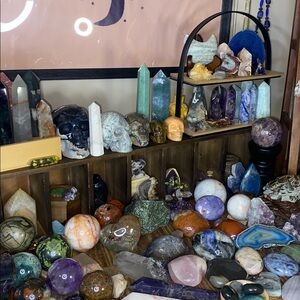 Random Crystal Pull - Medium Tower